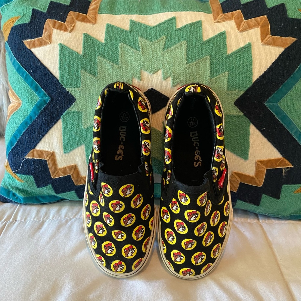 Size 12 girl/boys slip on Buccees shoes